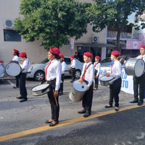 Banda_Desfile_Civico_03